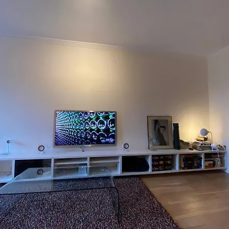 Nette Maisonnette In Groene Rustige Wijk Rijswijk