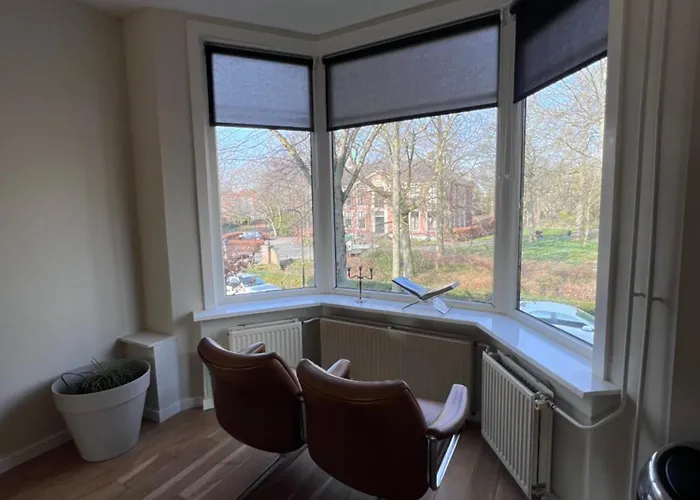 Nette Maisonnette In Groene Rustige Wijk 리즈윅