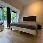 Nette Maisonnette In Groene Rustige Wijk 아파트 *