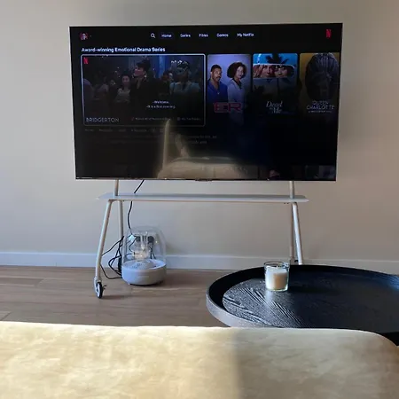 Nette Maisonnette In Groene Rustige Wijk 公寓